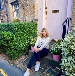 Meet your Posher, Deborah